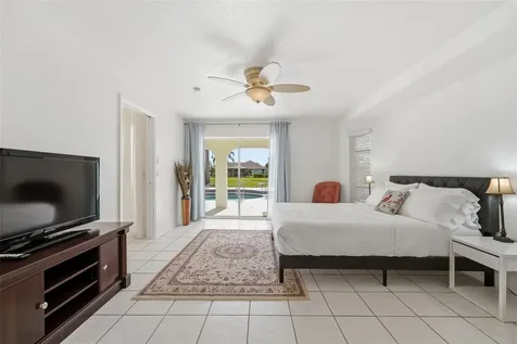 275 Rotonda Boulevard N Rotonda West FL 33947