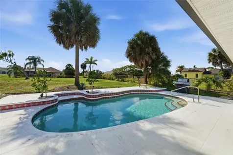 275 Rotonda Boulevard N Rotonda West FL 33947