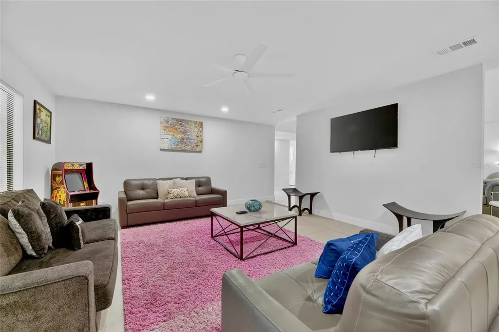 17309 Linda Vista Circle Lutz FL 33548