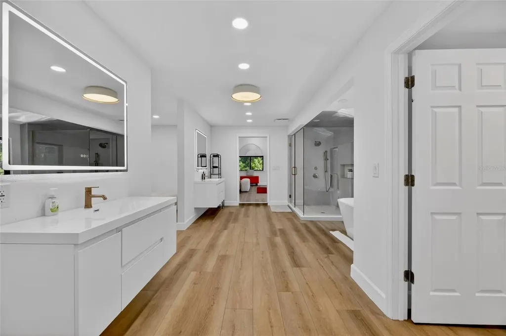 17309 Linda Vista Circle Lutz FL 33548