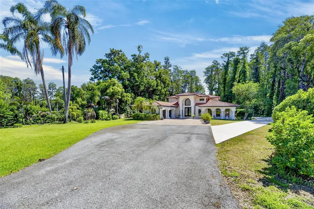 17309 Linda Vista Circle Lutz FL 33548