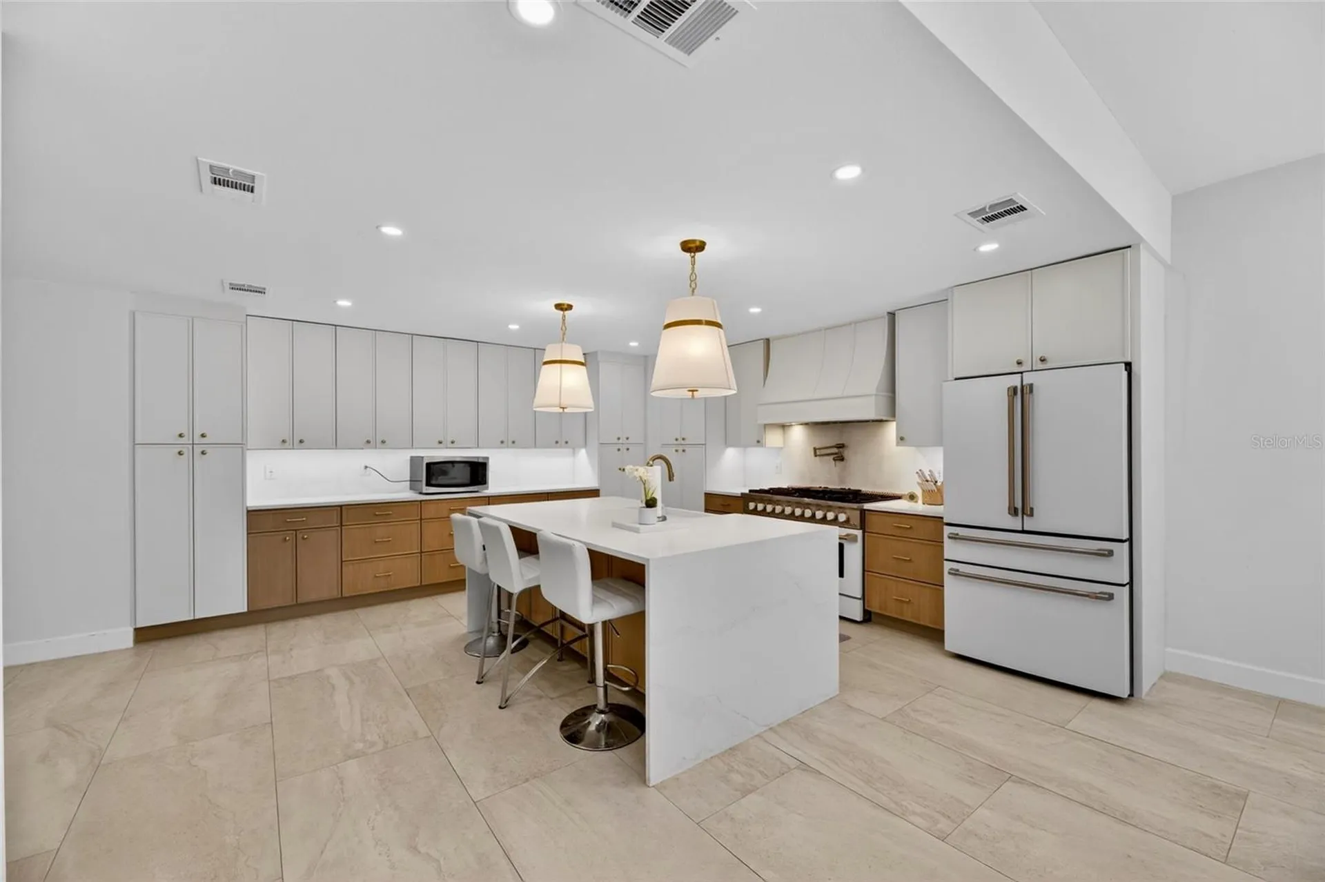 17309 Linda Vista Circle Lutz FL 33548