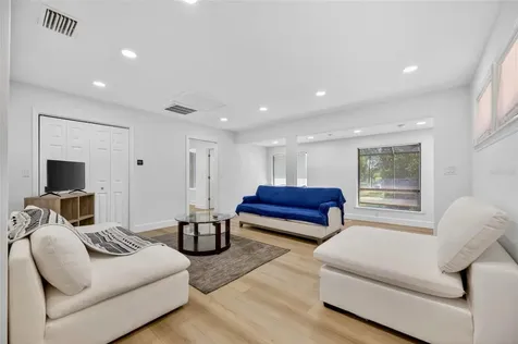 17309 Linda Vista Circle Lutz FL 33548