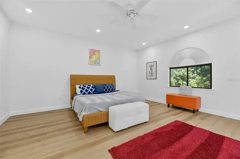 17309 Linda Vista Circle Lutz FL 33548