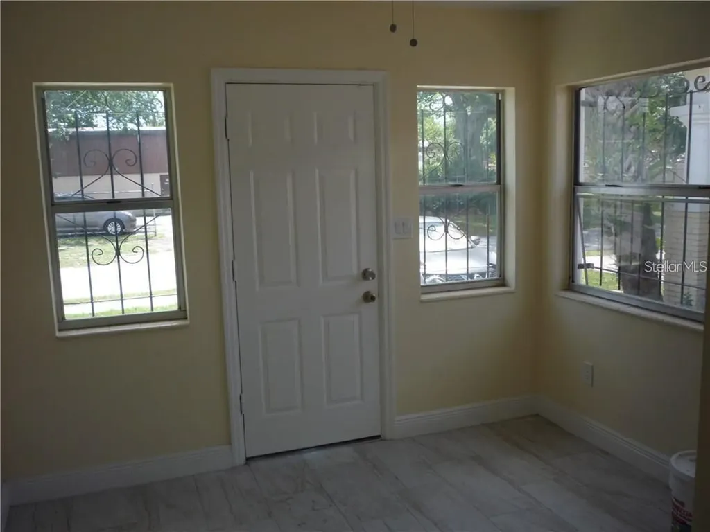 2414 E 8th Avenue Tampa FL 33605
