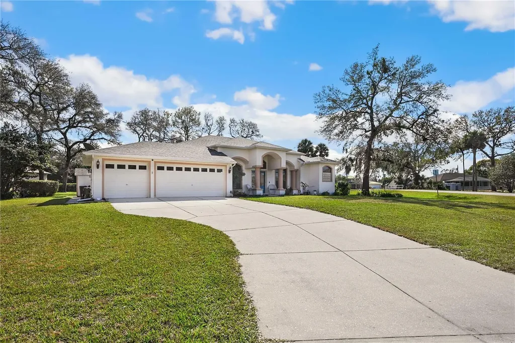 13855 Rudi Loop Spring Hill FL 34609