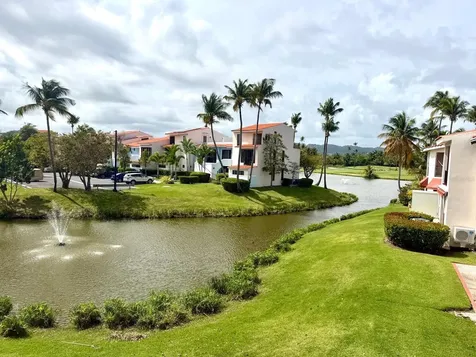 Palmas Del Mar Fairlakes Village Humacao PR 00791