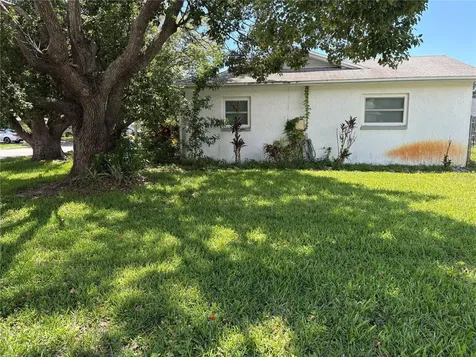 4147 SE Raccoon Loop New Port Richey FL 34653