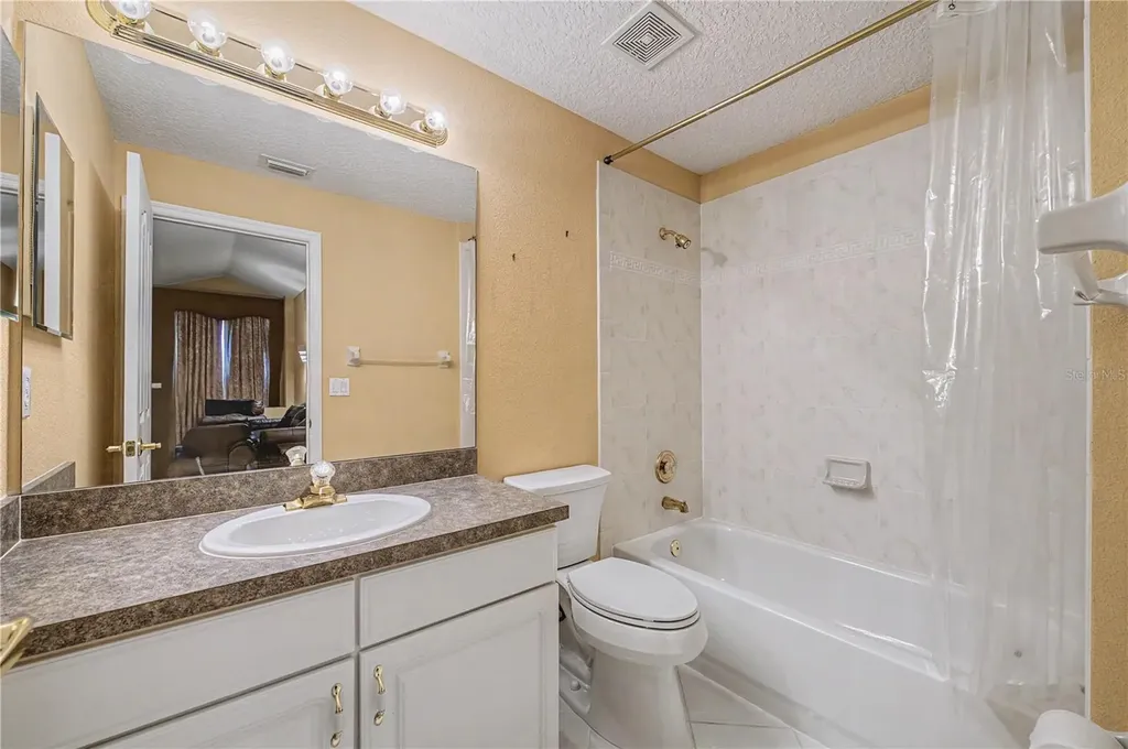 18615 Chemille Drive Lutz FL 33558