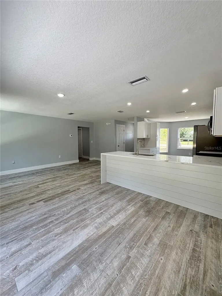 142 Rosedale Avenue Spring Hill FL 34606