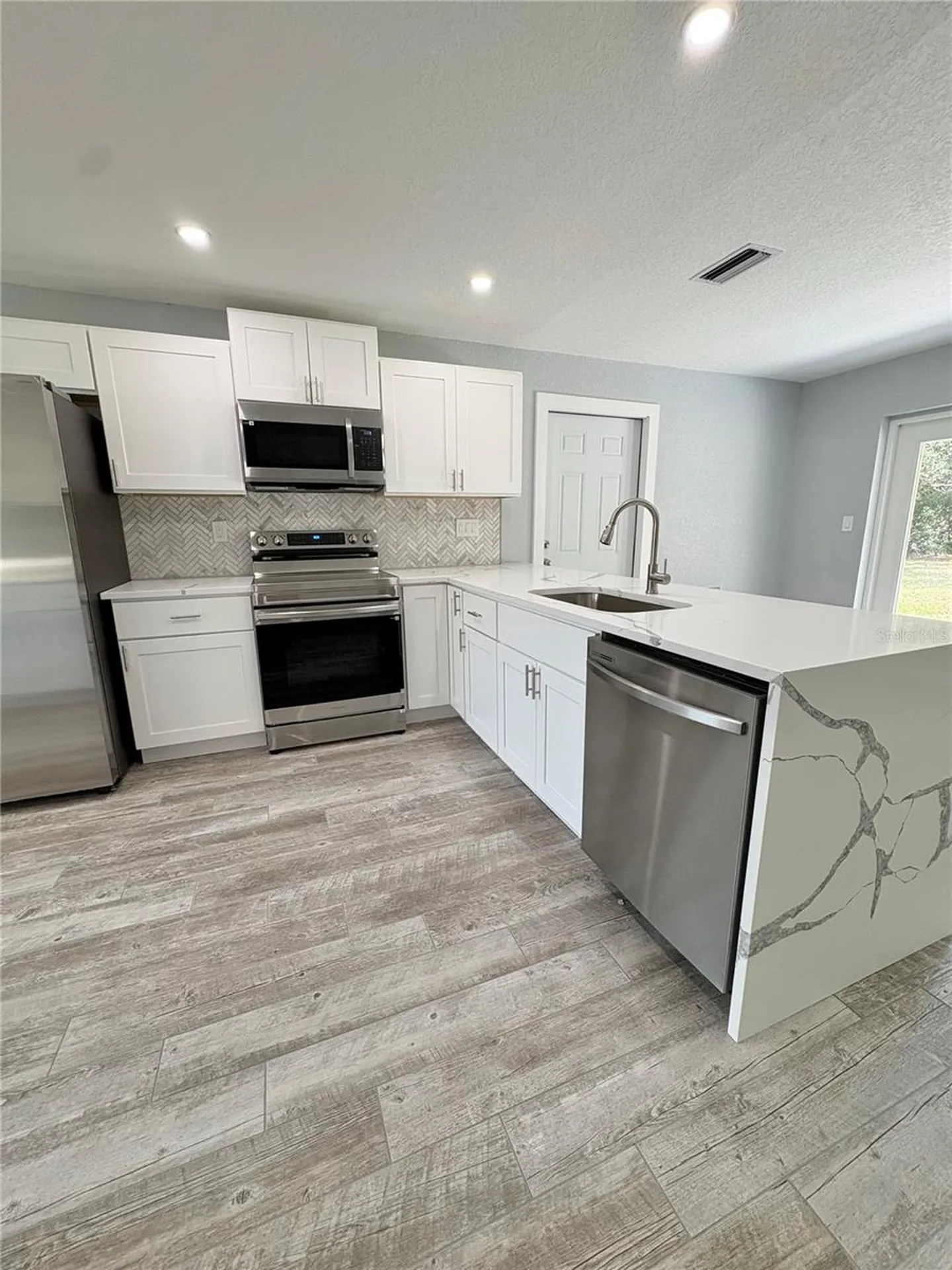 142 Rosedale Avenue Spring Hill FL 34606