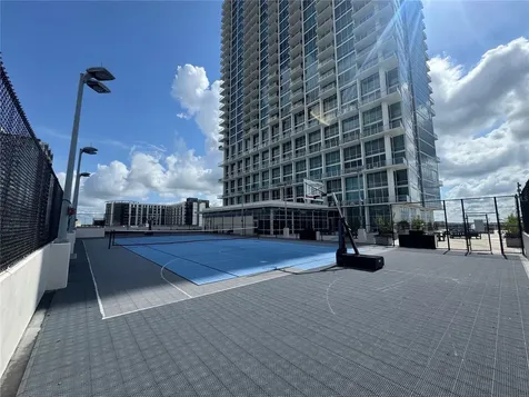 150 E Robinson Street Orlando FL 32801