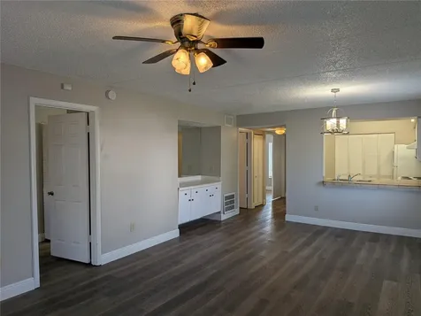 5613 Blue Shadows Court Orlando FL 32811