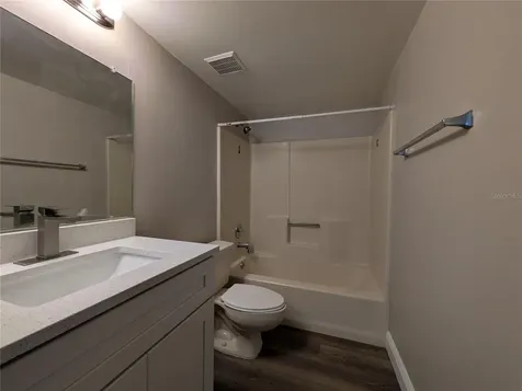 5613 Blue Shadows Court Orlando FL 32811