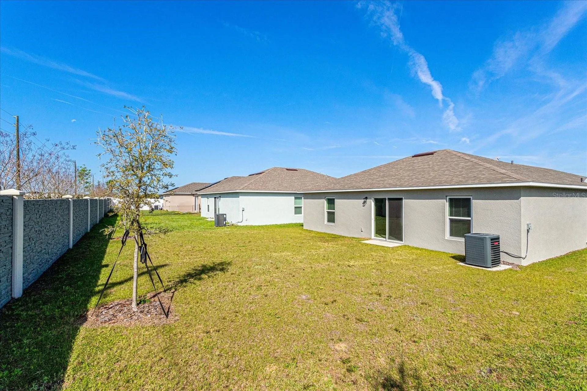 352 Towns Circle Haines City FL 33844