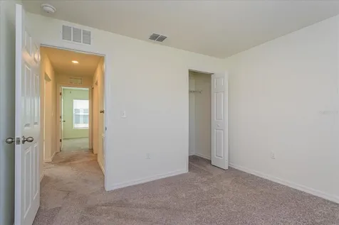 352 Towns Circle Haines City FL 33844