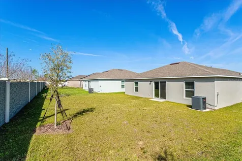 352 Towns Circle Haines City FL 33844