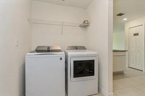 352 Towns Circle Haines City FL 33844