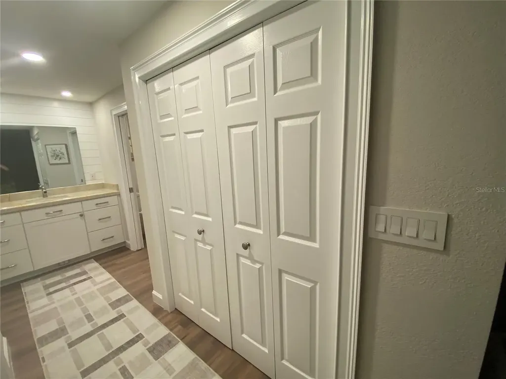 1645 Spring Garden Drive Astor FL 32102