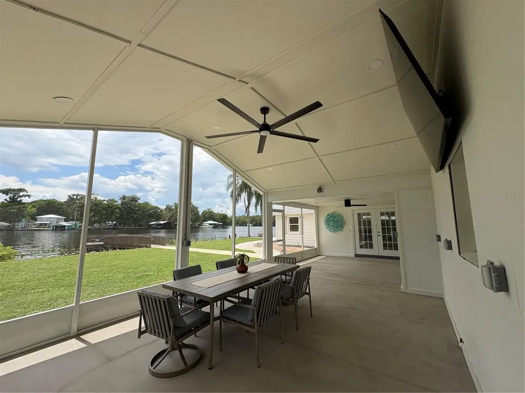 1645 Spring Garden Drive Astor FL 32102