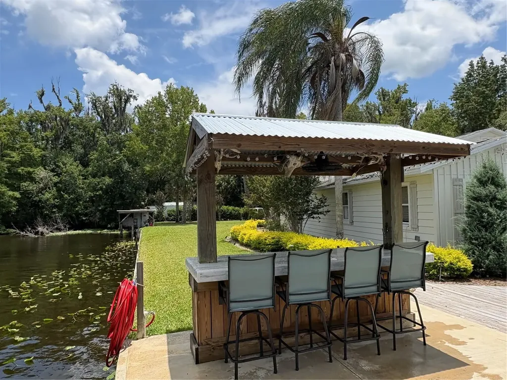 1645 Spring Garden Drive Astor FL 32102