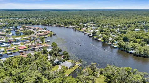 1645 Spring Garden Drive Astor FL 32102