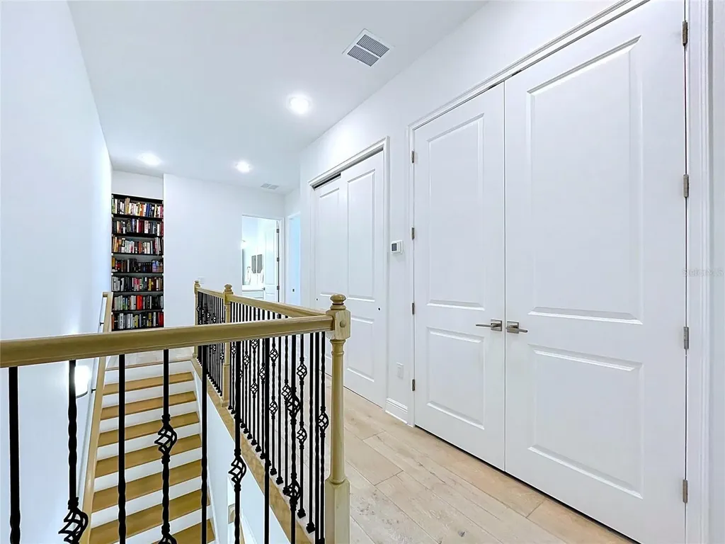 3702 W Roland Street Tampa FL 33609