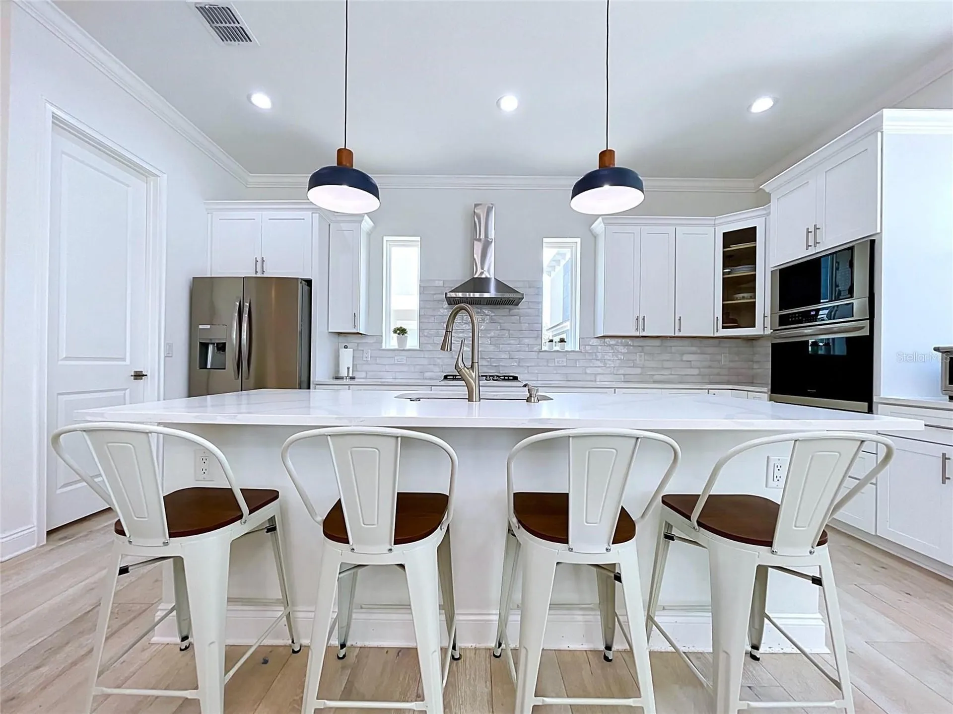 3702 W Roland Street Tampa FL 33609