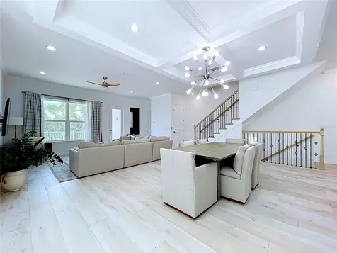 3702 W Roland Street Tampa FL 33609