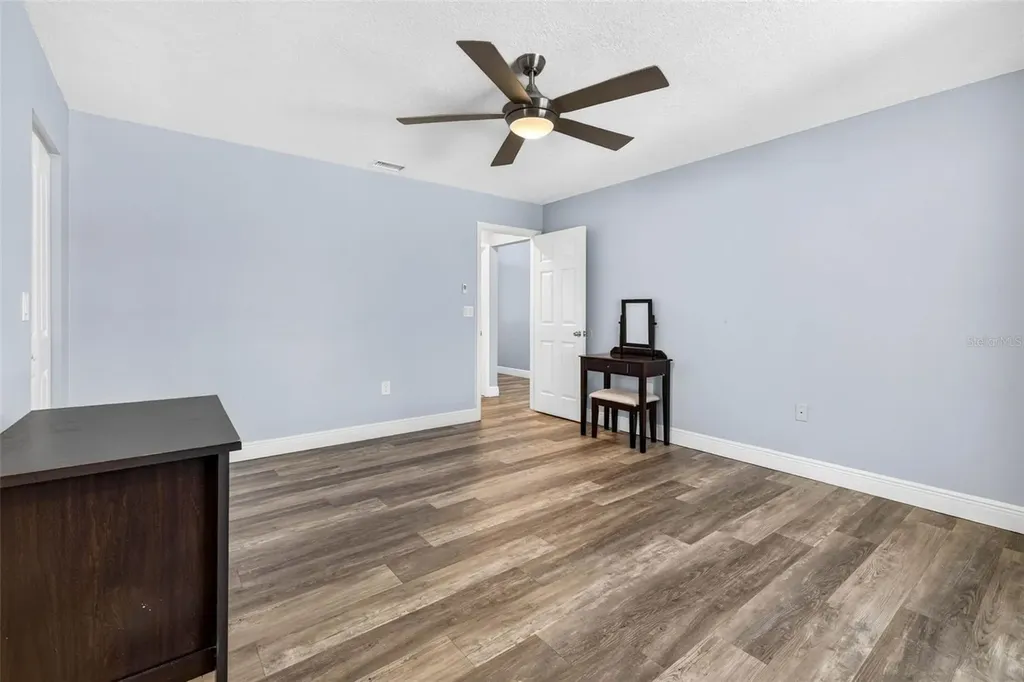 5002 Brandeis Circle S Sarasota FL 34243
