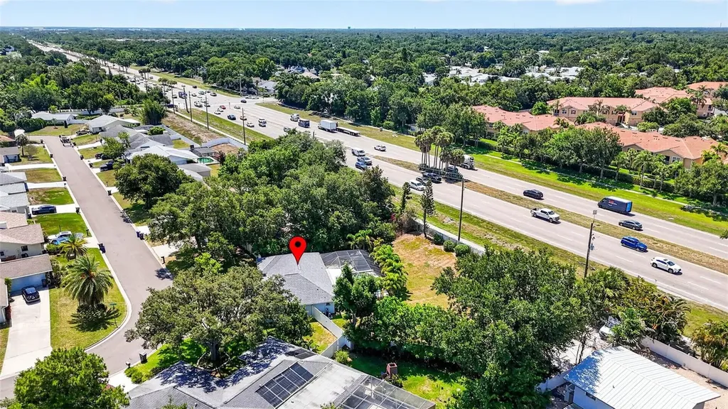 5002 Brandeis Circle S Sarasota FL 34243