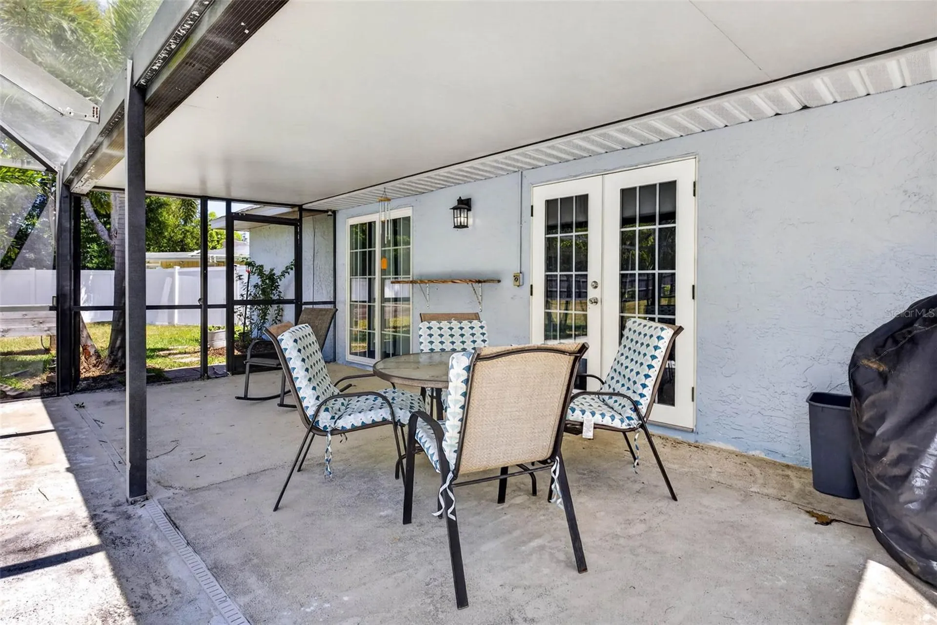 5002 Brandeis Circle S Sarasota FL 34243