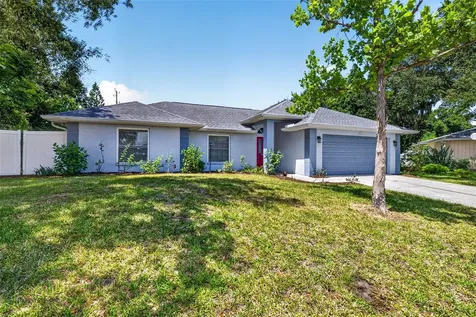 5002 Brandeis Circle S Sarasota FL 34243