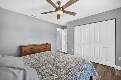 5002 Brandeis Circle S Sarasota FL 34243