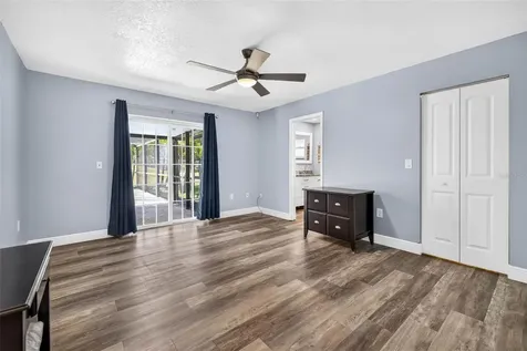 5002 Brandeis Circle S Sarasota FL 34243
