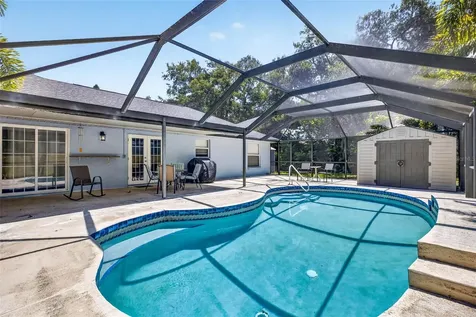5002 Brandeis Circle S Sarasota FL 34243