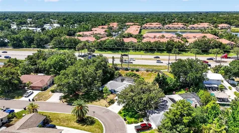 5002 Brandeis Circle S Sarasota FL 34243