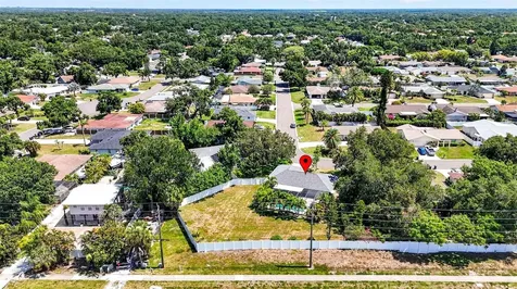 5002 Brandeis Circle S Sarasota FL 34243