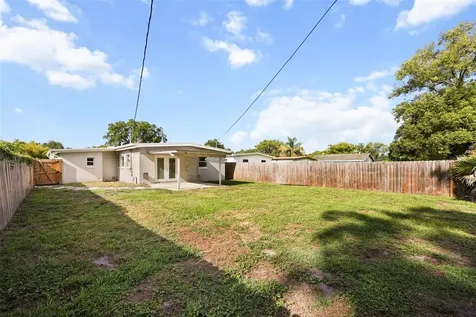 1011 Timor Avenue Orlando FL 32804