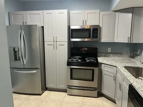 495 Las Cortes Lane Orlando FL 32824