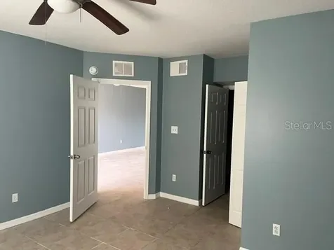 495 Las Cortes Lane Orlando FL 32824
