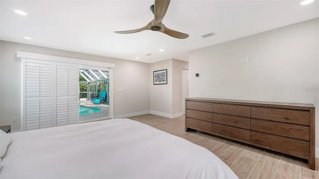 602 Buttonwood Drive Longboat Key FL 34228
