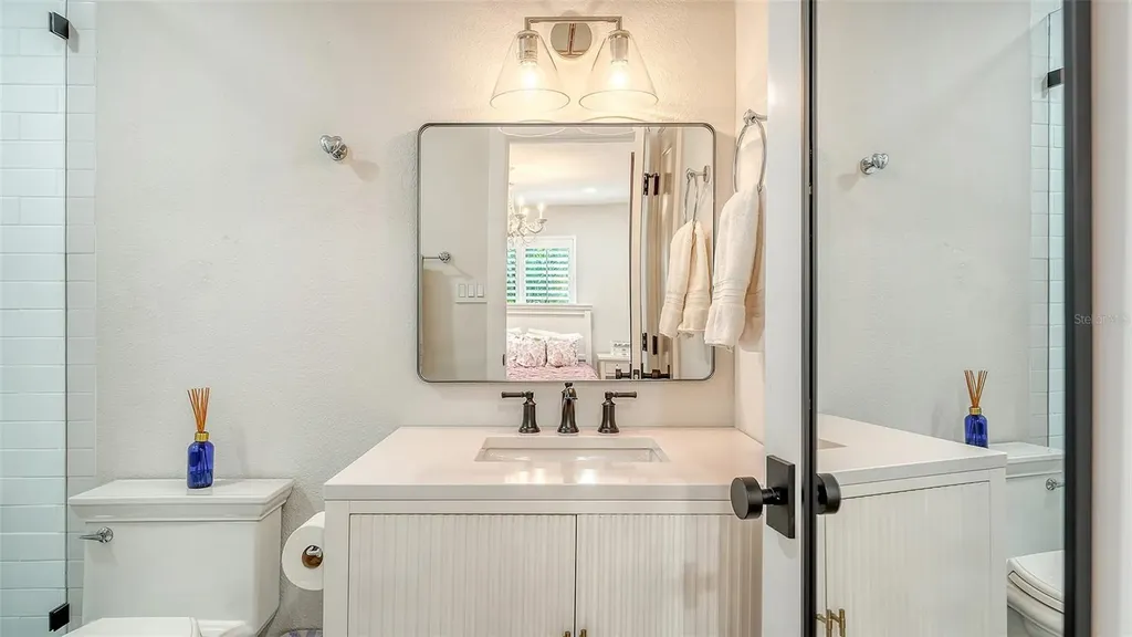 602 Buttonwood Drive Longboat Key FL 34228