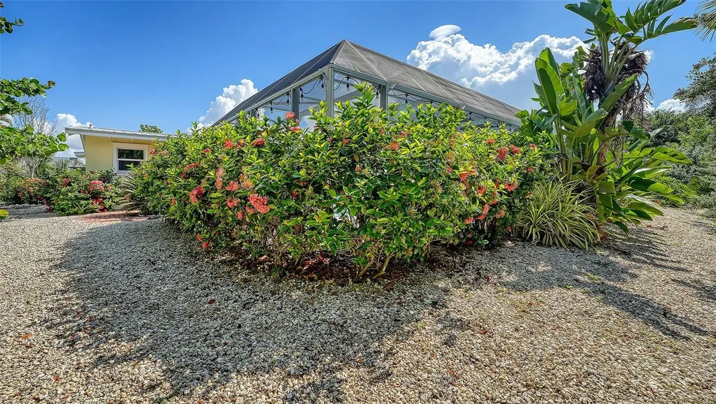 602 Buttonwood Drive Longboat Key FL 34228