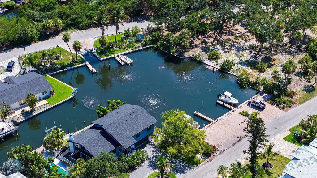 602 Buttonwood Drive Longboat Key FL 34228