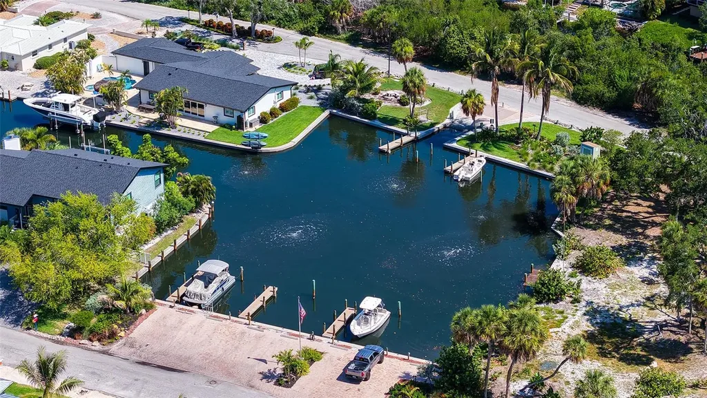 602 Buttonwood Drive Longboat Key FL 34228