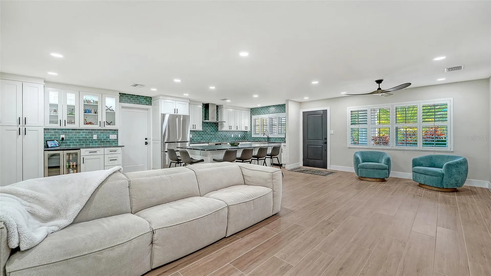 602 Buttonwood Drive Longboat Key FL 34228