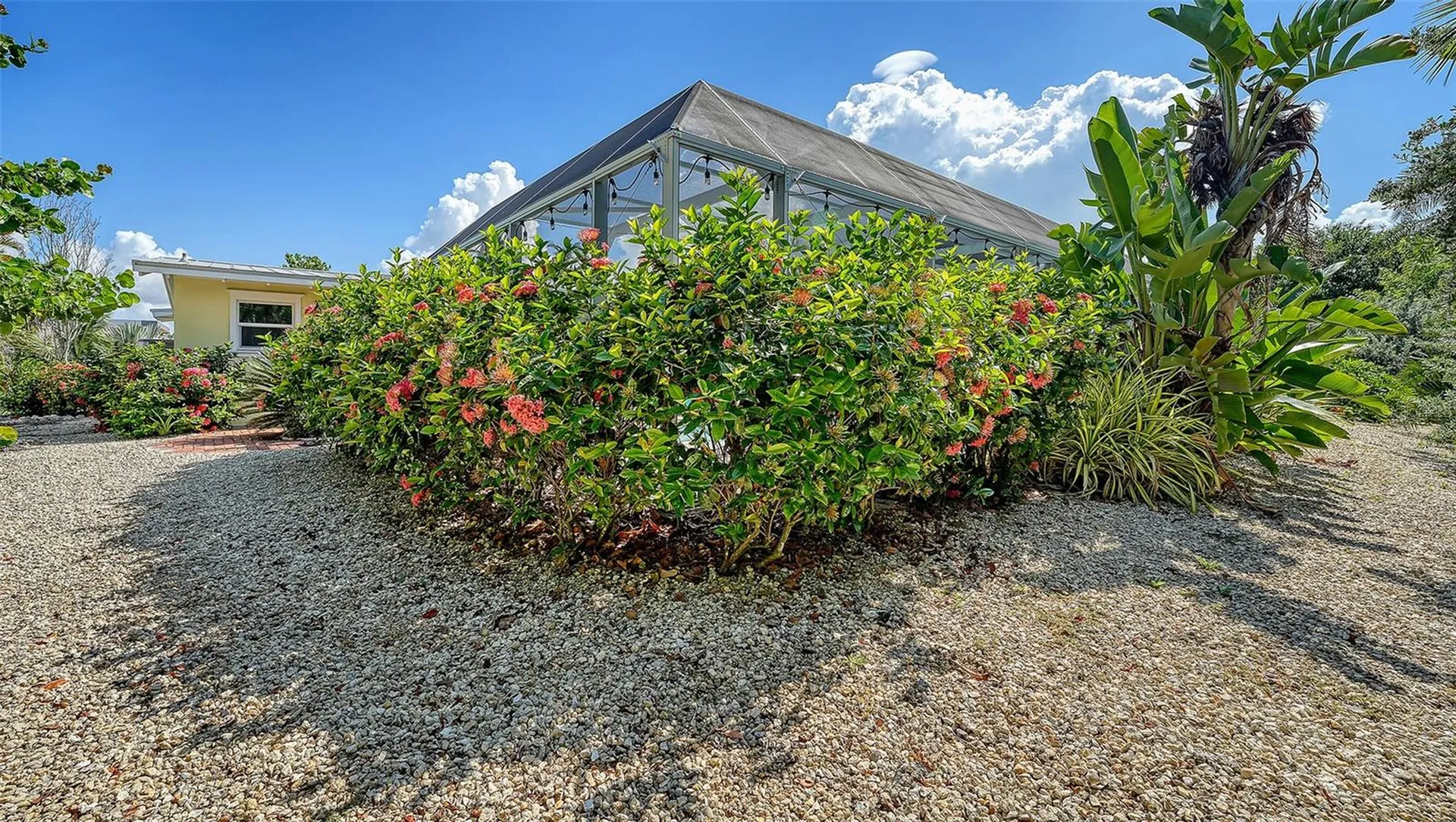 602 Buttonwood Drive Longboat Key FL 34228