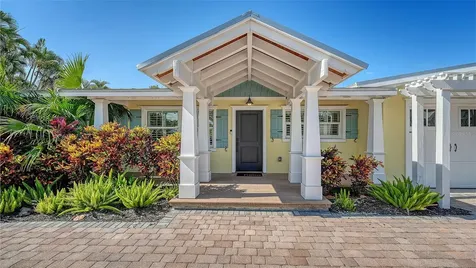 602 Buttonwood Drive Longboat Key FL 34228