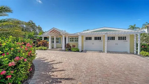 602 Buttonwood Drive Longboat Key FL 34228